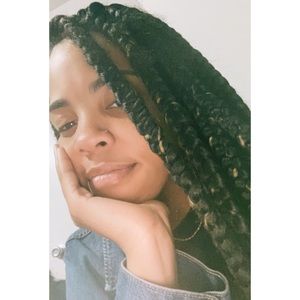 Meet your Posher, Virginia